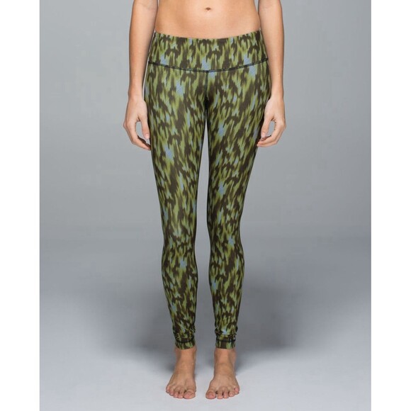 lululemon athletica Pants - Lululemon Athletica Wunder Under Pant Luxtreme Size 8 Leggings